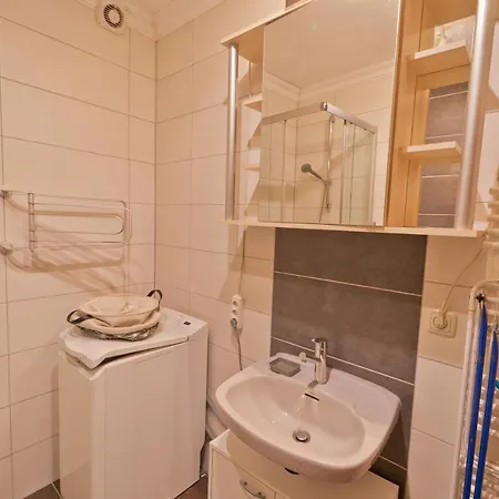 Twins Markovic Apartamento Pula