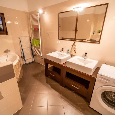 Apartament Twins Markovic *