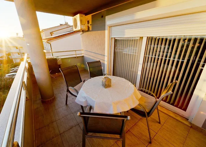 Twins Markovic Póla