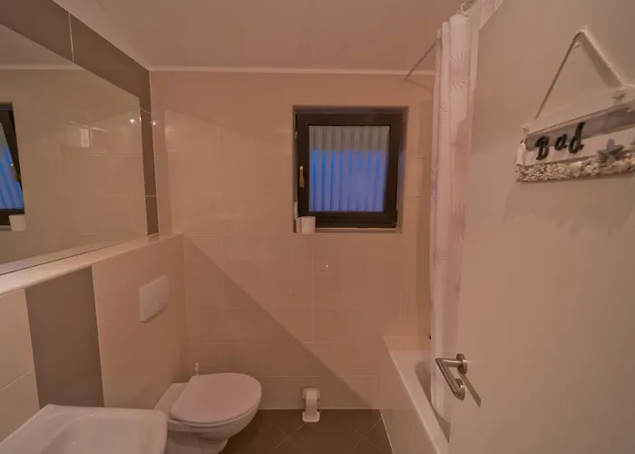 Twins Markovic Apartament Pula