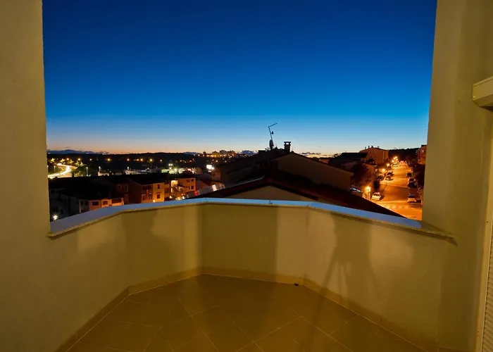 Twins Markovic Apartament Pula