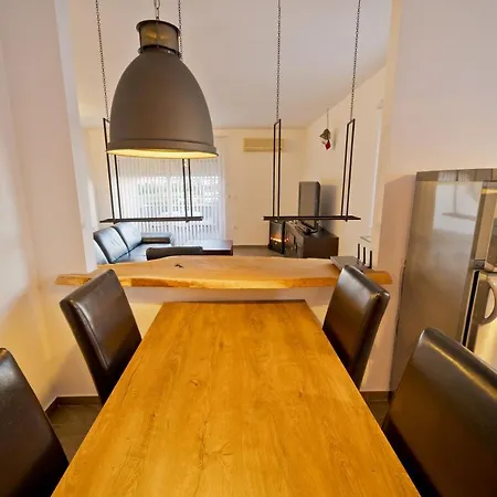 Apartament Twins Markovic Pula