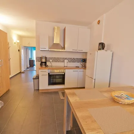 Apartment Twins Markovic Pula