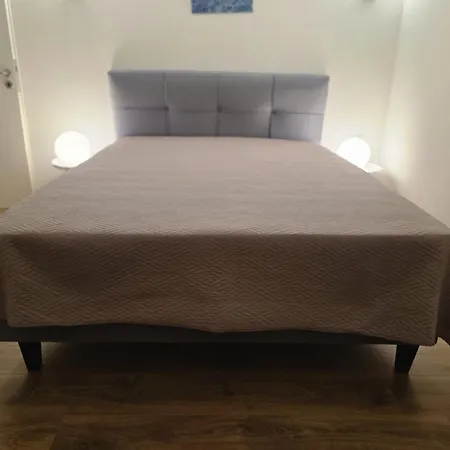 Twins Markovic Apartment